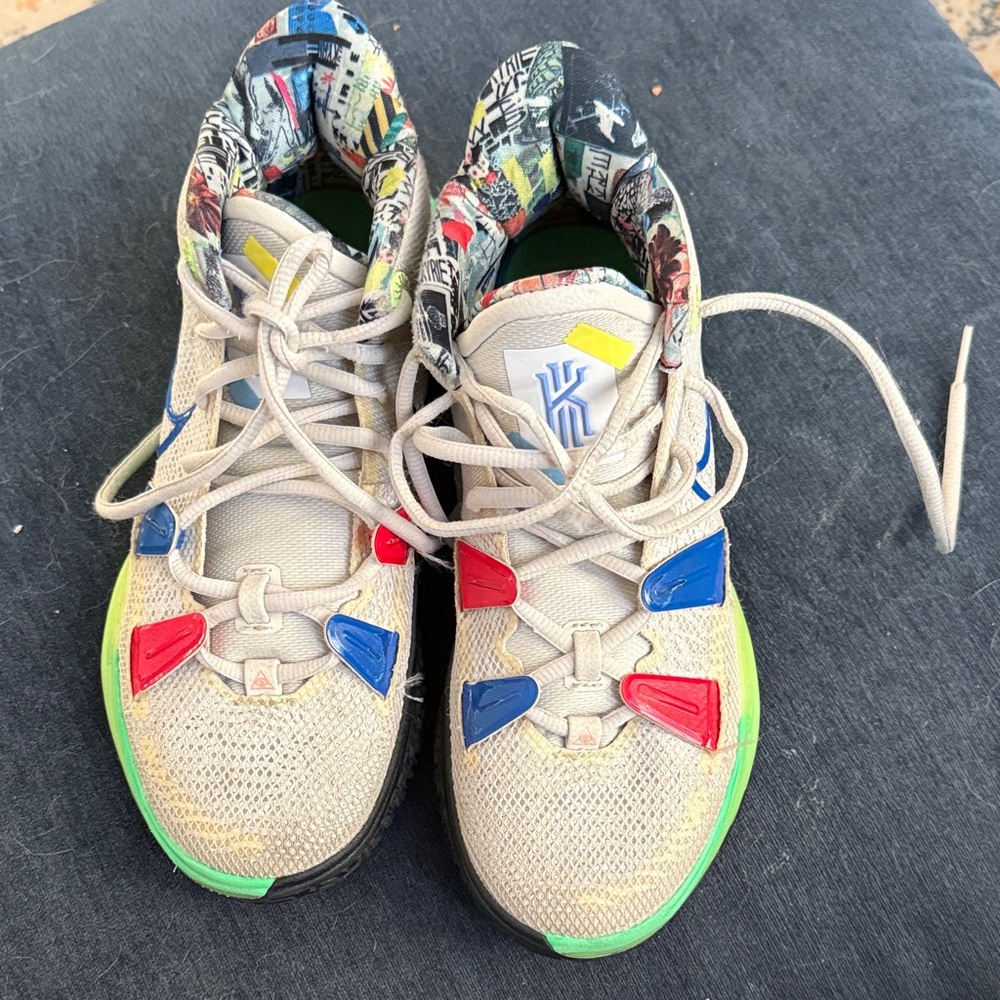 Kyrie Irving Nikes